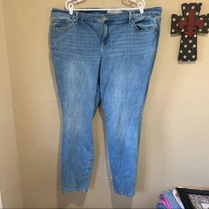 Women’s Torrid Skinny Plus Size Denim Blue Jeans Sz 26